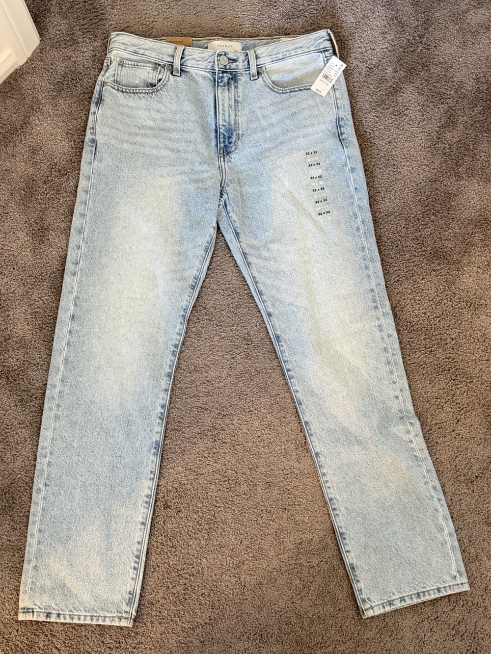 NWT PacSun Men’s Cade Straight Leg Jeans - Light Wash Indigo - 32x32